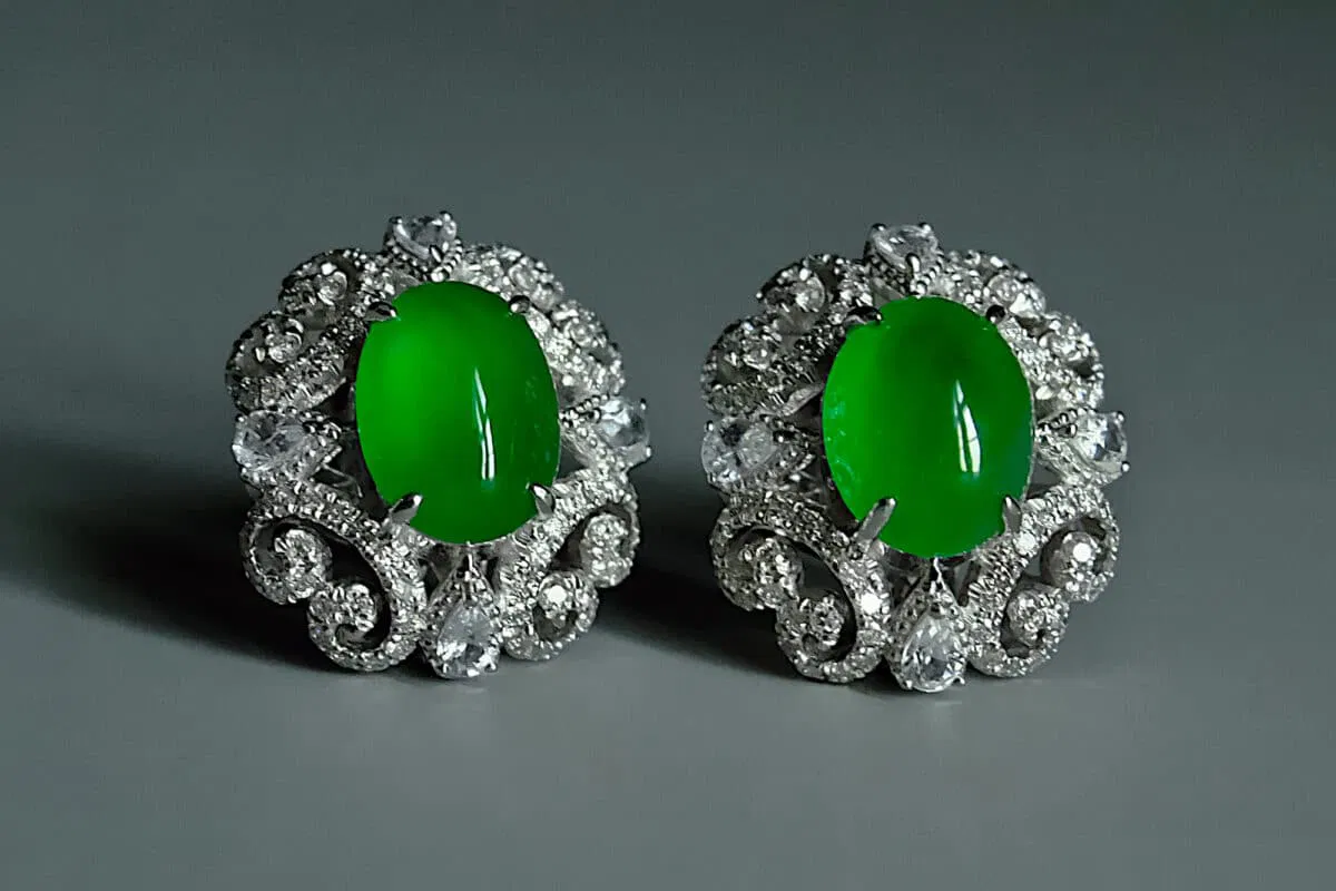 Luminous-Jadeite-Filigree-Studs-1200x800